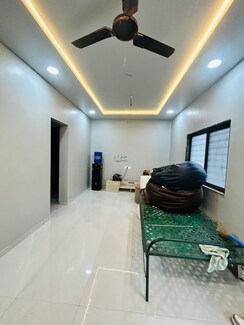 2 BHK Apartment For Rent in Teerth Towers