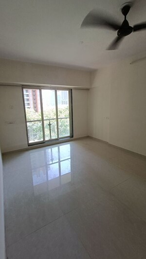Master Bedroom in 2 BHK Apartment at Sahajanand Arista, Goregaon West – for Rent
