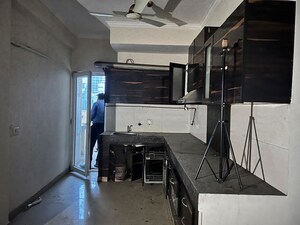 3.5 BHK Apartment For Rent in Paramount Floraville, Sector 137