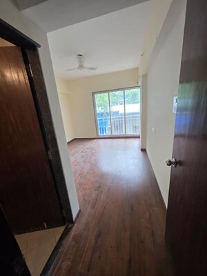 Bedroom in 3 BHK Apartment at Chembur – for Rent