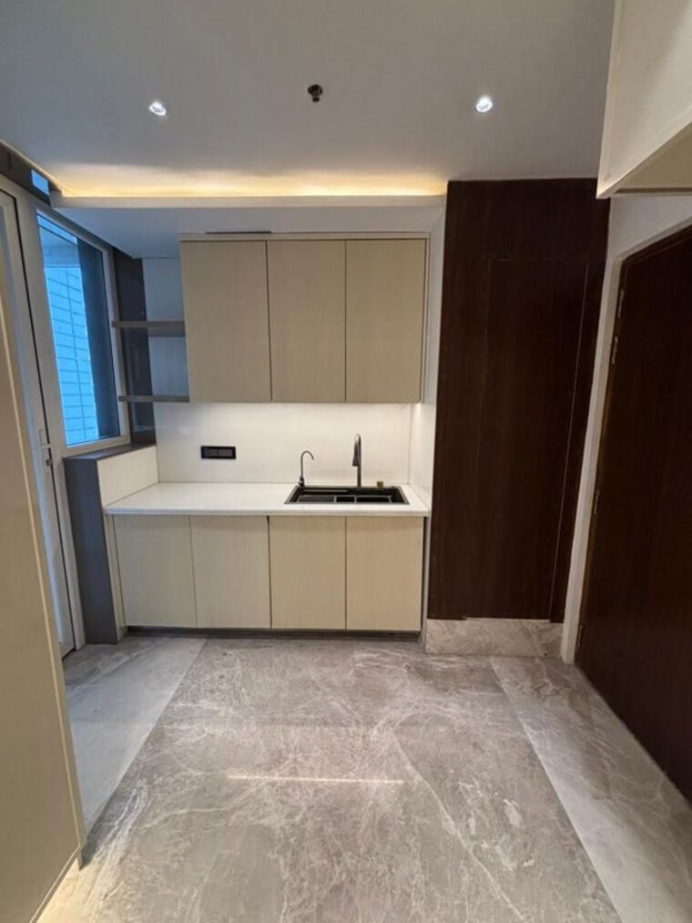 Bathroom, jaypee-imperial-court 4 Bedroom 3750 Sq.Ft. Apartment In Sector 128 Noida 10565463