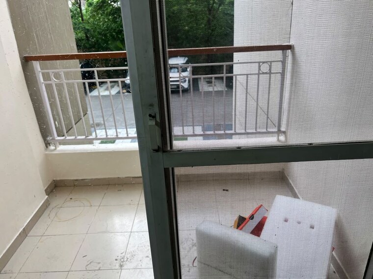 Balcony, gulshan-vivante 3 Bedroom 1436 Sq.Ft. Apartment In Sector 137 Noida 10565480