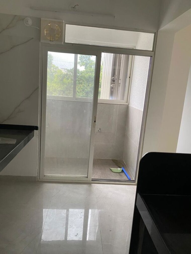 Bathroom, sarsan-nancy-hillview 2 Bedroom 900 Sq.Ft. Apartment In Baner Pune 10565496