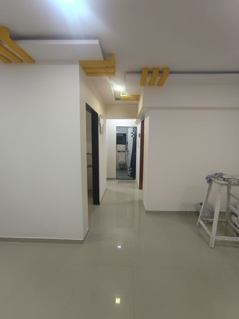 Living Room, amra-kunj 2 Bedroom 675 Sq.Ft. Apartment In Andheri West Mumbai 10565472