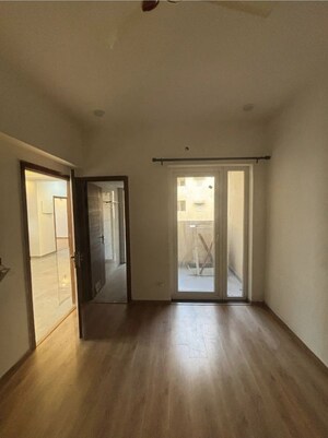 Room in 3 BHK Apartment at Tulip Yellow, Sector 69 – for Sale