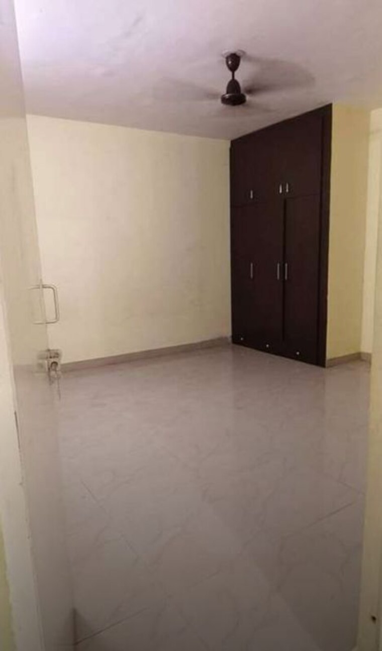 Room, alaknanda-apartment-gomti-nagar 2 Bedroom 1500 Sq.Ft. Apartment In Gomti Nagar Lucknow 10565524