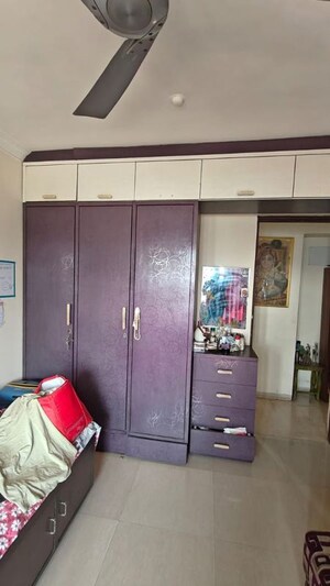 Bedroom in 3 BHK Apartment at Chembur – for Rent