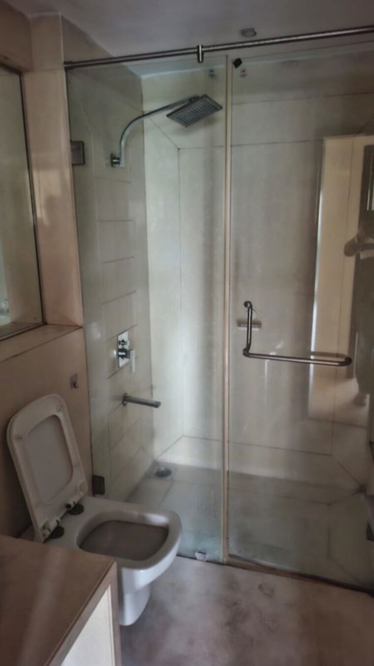 Bathroom, chembur 3 Bedroom 1560 Sq.Ft. Apartment In Chembur Mumbai 10565535