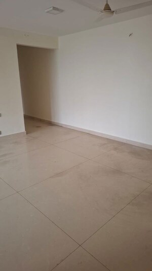 Living Room in 3 BHK Apartment at Chembur – for Rent