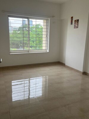 Room in 3 BHK Apartment at Aditya Nisarg Palms, Bavdhan – for Sale