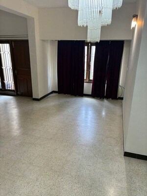 3 BHK Apartment For Rent in Cooke Town