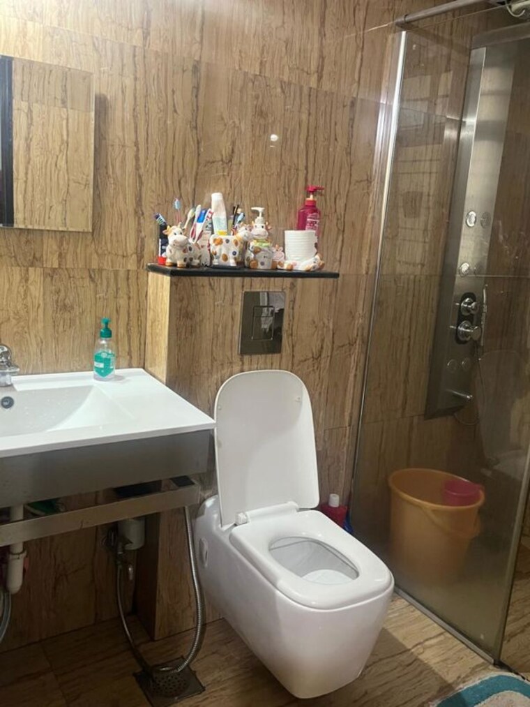 Bathroom, lohia-jain-vallonia-apartments 3 Bedroom 1500 Sq.Ft. Apartment In Bavdhan Pune 10563974
