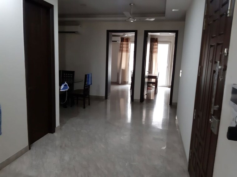 Room, kalkaji 3 Bedroom 900 Sq.Ft. Builder Floor In Kalkaji Delhi 10565585