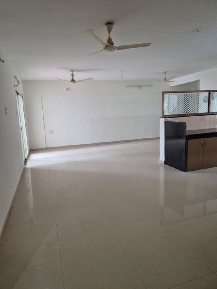 Bathroom, shriram-chandrama 3 Bedroom 1500 Sq.Ft. Apartment In Baner Pune 10565606