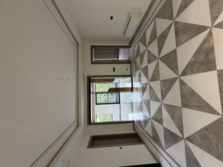 Hall, new rajinder nagar 4 Bedroom 500 Sq.Yd. Builder Floor In New Rajinder Nagar Delhi 10565593