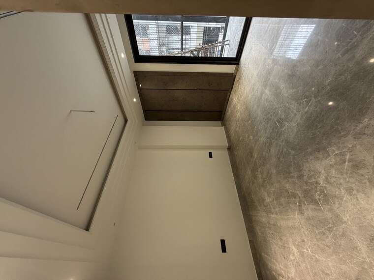 Room, new rajinder nagar 4 Bedroom 500 Sq.Yd. Builder Floor In New Rajinder Nagar Delhi 10565593