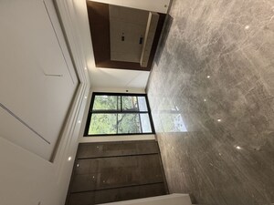 Master Bedroom in 4 BHK Builder Floor at New Rajinder Nagar – for Sale