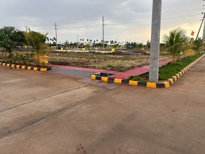   Plot at Vuyyuru – for Sale