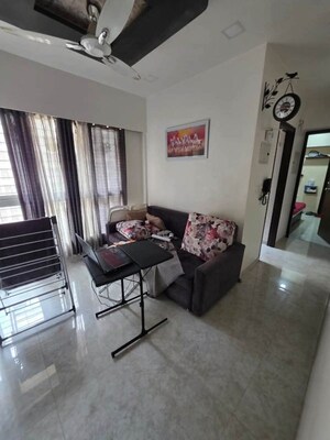 1 BHK Apartment For Rent in Lodha Amara, Kolshet Road