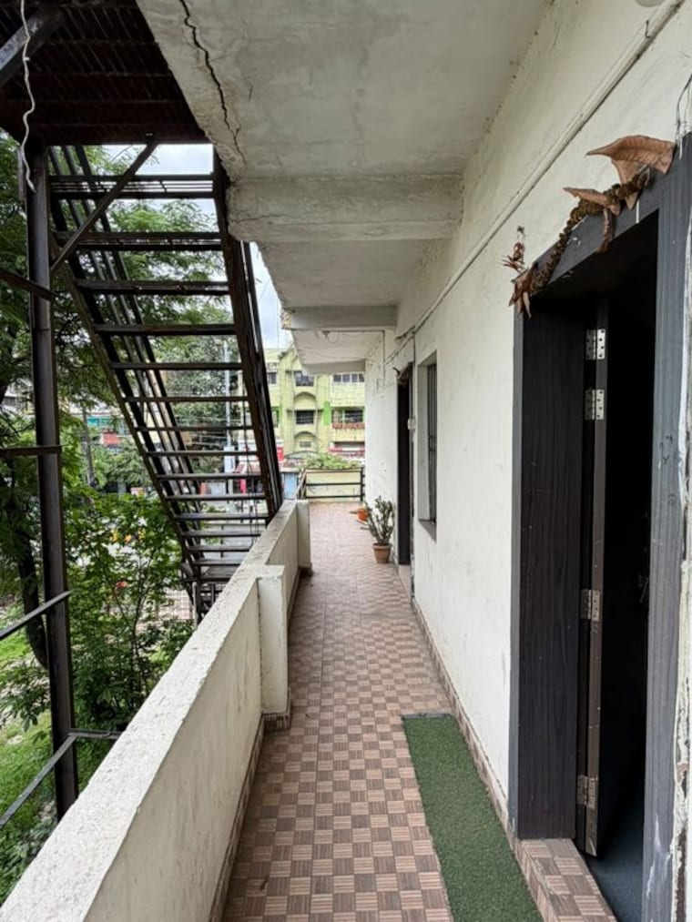 Balcony, jaitala Commercial Office Space 2000 Sq.Ft. In Jaitala Nagpur 10565626