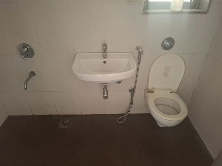Bathroom, lodha-casa-rio 2 Bedroom 715 Sq.Ft. Apartment In Dombivli East Thane 10447865