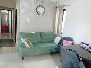 2 BHK Apartment For Rent in Lodha Amara, Kolshet Road