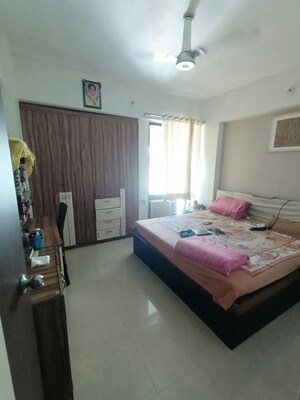 Bedroom in 2 BHK Apartment at Lodha Amara, Kolshet Road – for Rent