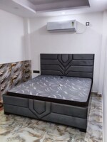 1 BHK + Servant Room 300 Sq.Ft. Builder Floor in Sector 40