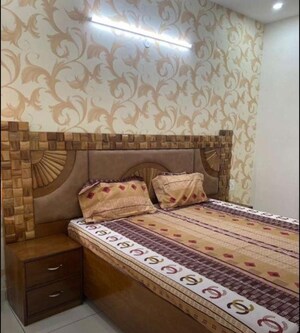 Bedroom in 2 BHK Apartment at Highland Park Chandigarh, Bhabat – for Rent