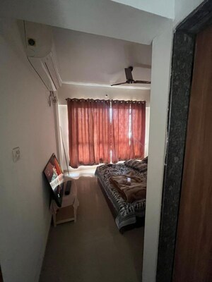 Furnished Amenities in 2 BHK Apartment at Sai Dwarkamai CHS, Kondhwa – for Sale