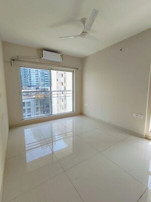 Room in 2 BHK Apartment at Prabhadevi – for Rent