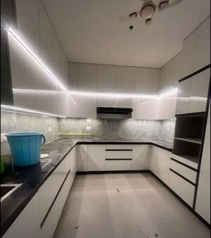 Kitchen in 4 BHK Apartment at Gomti Nagar – for Rent