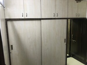 Furnished Amenities in 3 BHK Apartment at Amanora Future Towers, Hadapsar – for Sale