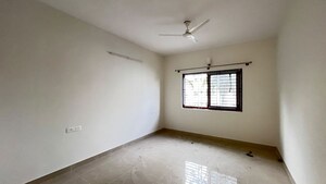 Room in 3 BHK Builder Floor at Hsr Layout – for Rent