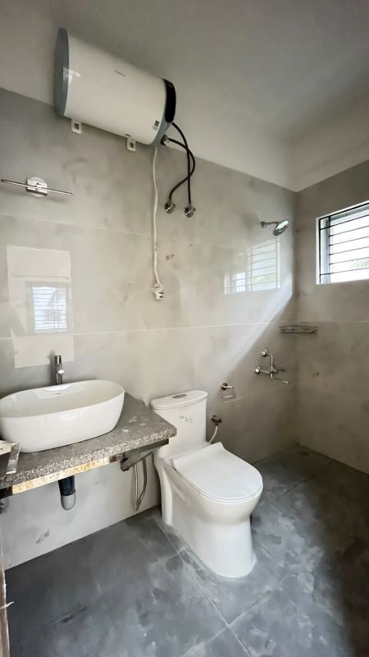 Bathroom, hsr layout 3 Bedroom 2100 Sq.Ft. Builder Floor In Hsr Layout Bangalore 10565747