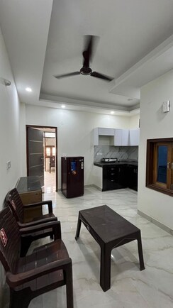 2 BHK Villa For Rent in Sector 23