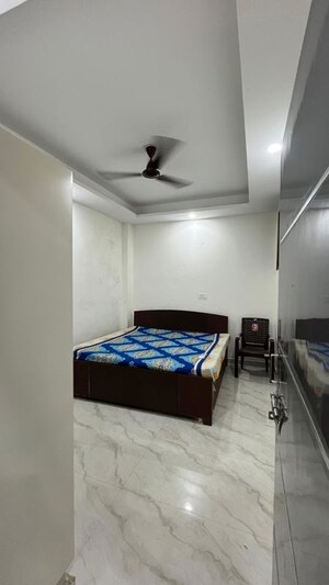 Room in 2 BHK Villa at Sector 23 – for Rent