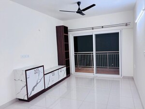 Room in 3 BHK Apartment at Salarpuria Sattva Park Cubix, Devanahalli – for Rent