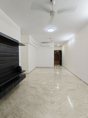 Room in 3 BHK Apartment at Gurukrupa Gyanam, Powai – for Rent