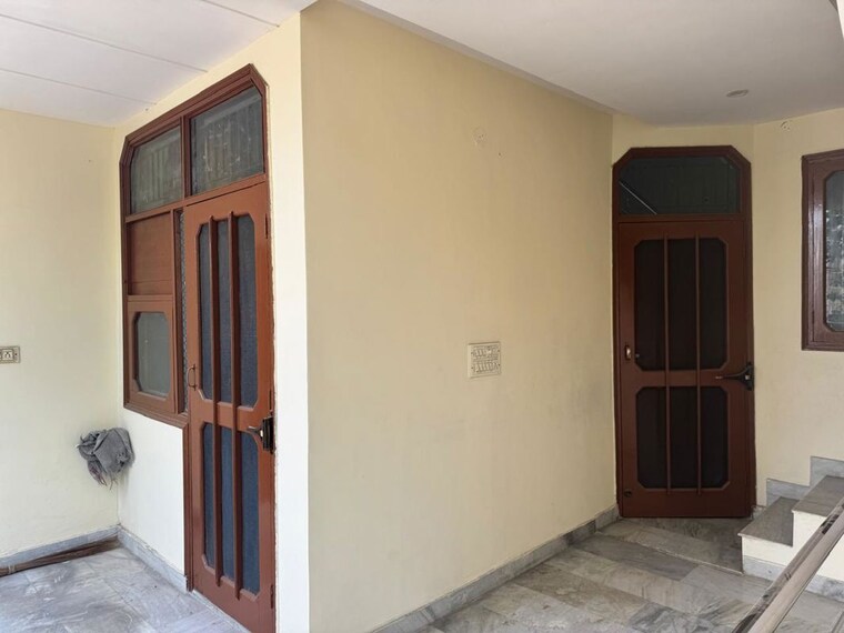 Room, ranjit nagar 2 Bedroom 100 Sq.Ft. Builder Floor In Ranjit Nagar Ludhiana 10565792