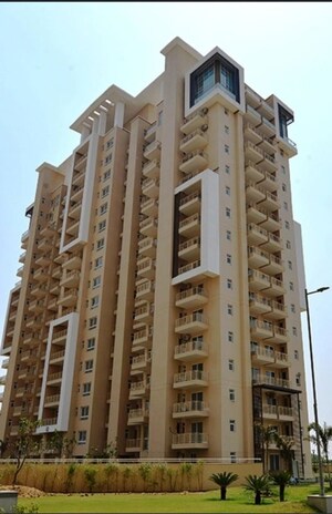 3.5 BHK Apartment – Exterior View View at Emaar Palm Gardens, Sector 83 - for Sale