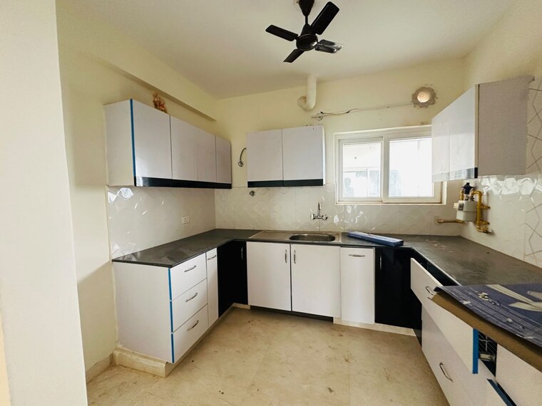 Kitchen, ansal-crown-heights 3 Bedroom 1835 Sq.Ft. Apartment In Sector 80 Faridabad 10565814