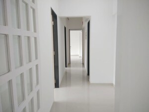 Room in 3 BHK Apartment at Kanakia Levels, Malad East – for Rent