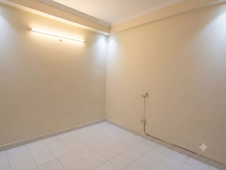 Room, sarabha nagar Commercial Office Space 600 Sq.Ft. In Sarabha Nagar Ludhiana 10565827