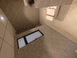 Bathroom in 3 BHK Apartment at Panchsheel Greens II, Sector 16 Greater Noida – for Sale