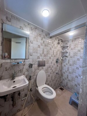 Bathroom in 1 BHK Apartment at Juhu – for Rent
