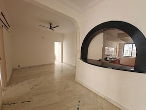 2 BHK Apartment For Rent in Cooke Town