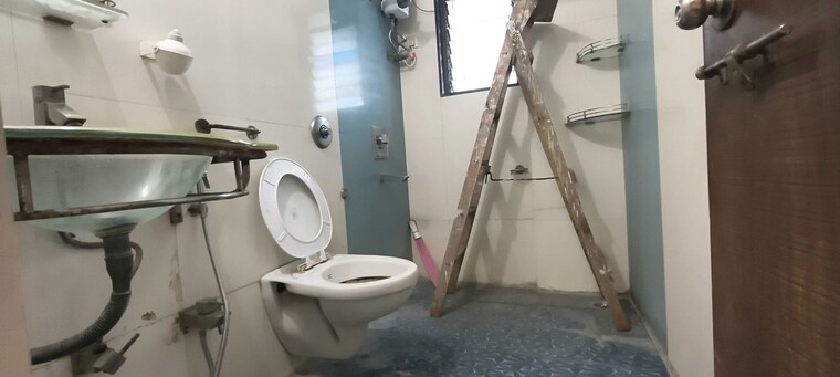 Bathroom, sai-intop-tower 3 Bedroom 1600 Sq.Ft. Apartment In Kharghar Navi Mumbai 10565861