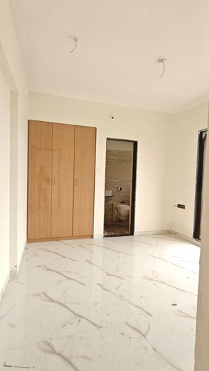 Room in 2 BHK Apartment at Ram Pushpanjali Residency, Owale – for Rent