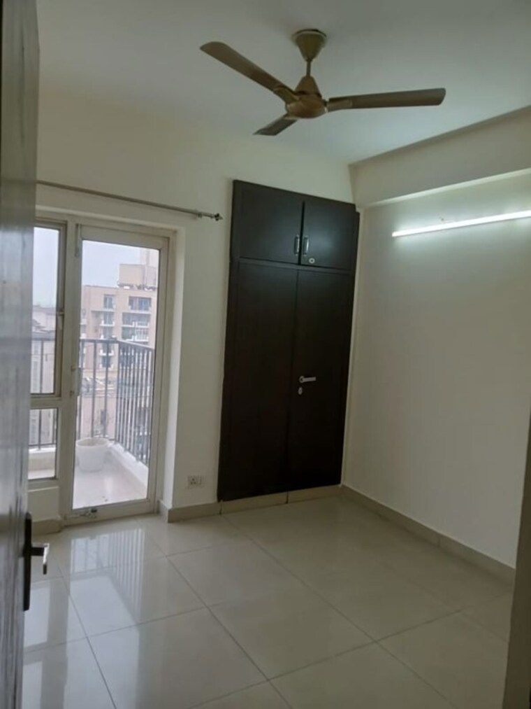 Room, panchsheel-greens-ii 2 Bedroom 915 Sq.Ft. Apartment In Sector 16 Greater Noida Greater Noida 10565879